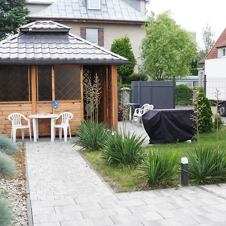 Δωμάτια σε οικογενειακή κατοικία Bon Ton *