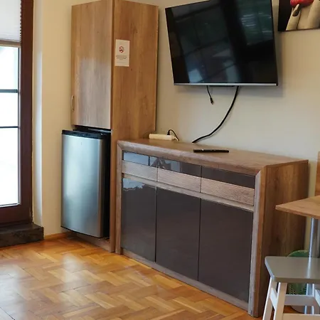 Δωμάτια σε οικογενειακή κατοικία Bon Ton Στσέτσιν
