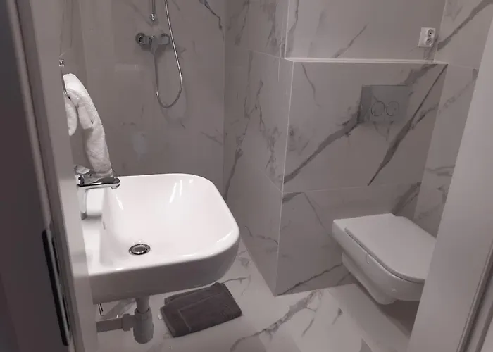 Bon Ton Kwatera prywatna *